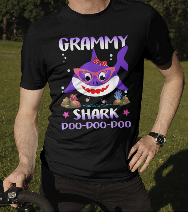 GRAMMY SHARK DOO-DOO-DOO MATCHING FAMILY SHARK T-Shirt