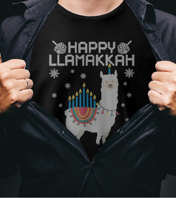 Happy Llamakkah Cute Llama Menorah Dreidel Snowflakes Hanukkah T-Shirt