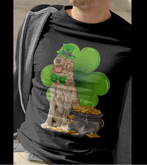 Wirehaired Pointing Griffon St Patricks Day Leprechaun Dog Shamrock Pot Of Gold T-Shirt