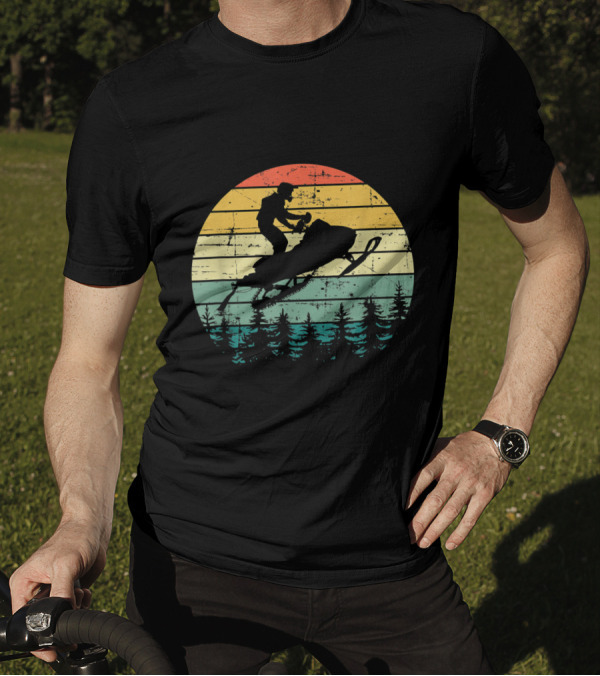 Vintage American Snowmobile Adventure Retro Sunset Sledding Forest T-Shirt