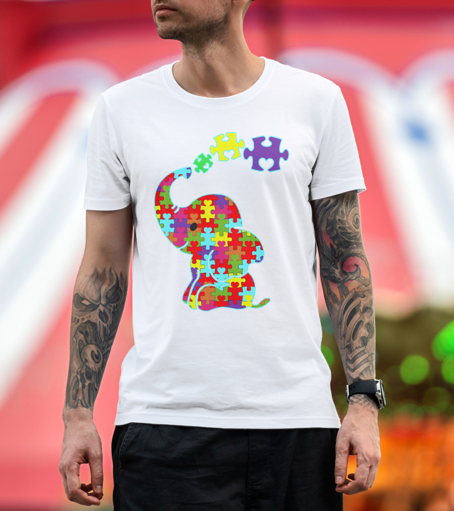 Autism Awareness Elephant Puzzle Pattern Autism Mom (ao Red) T-Shirt