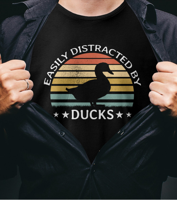 Easily Distracted By Ducks Vintage Funny Lover Silhouette Retro Stripes T-Shirt