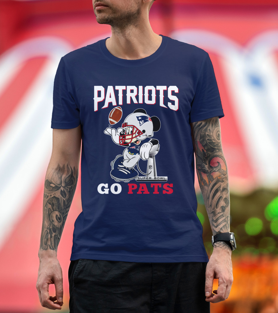 Patriots Super Bowl Go Pats Football Helmet Trophy Animation T-Shirt