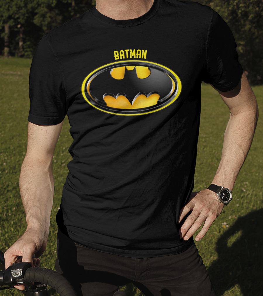 BATMAN Bat Symbol Icon Oval Emblem T-Shirt