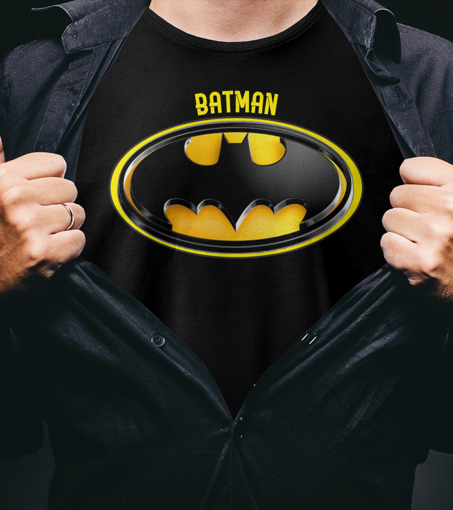 BATMAN Bat Symbol Icon Oval Emblem T-Shirt