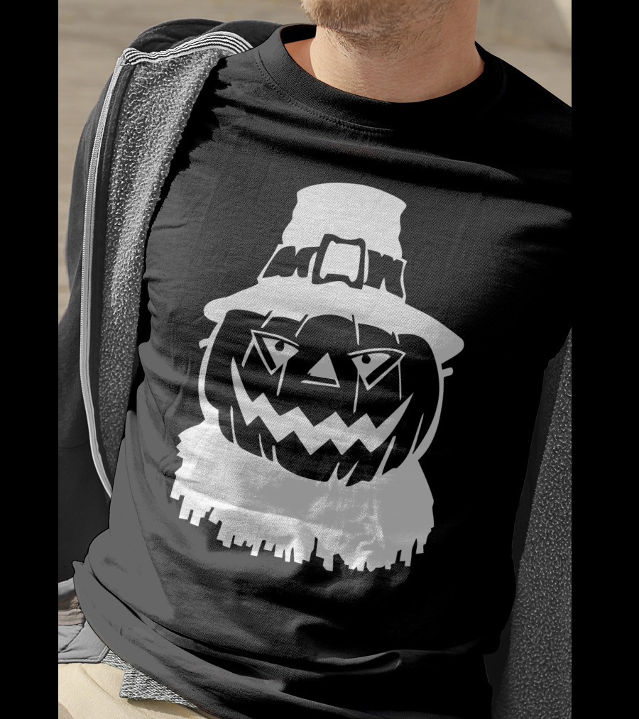 Pumpkin Face Scarecrow Hat T-Shirt
