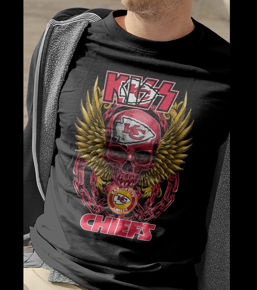KISS Kansas City Chiefs Winged Skull And Chains T-Shirt