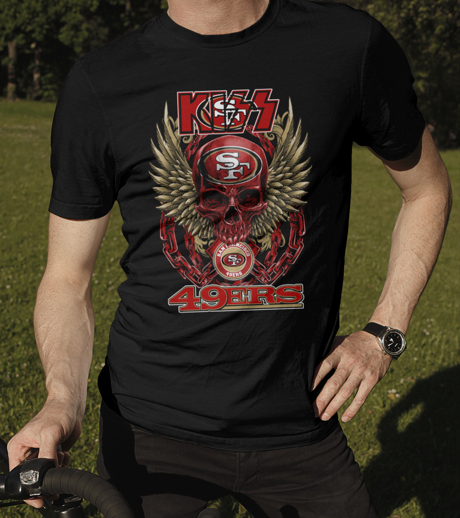 Kiss Nfl San Francisco 49ers Skull With Wings And Chains Football Theme T-Shirt
