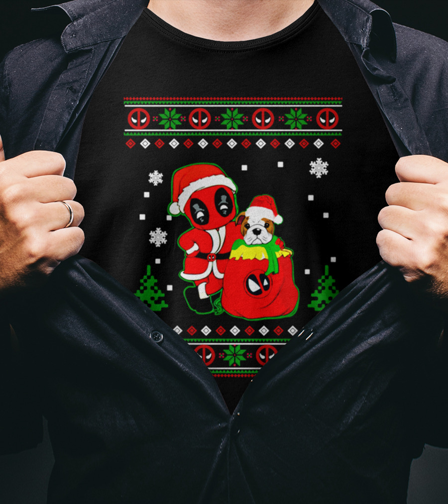 Deadpool Bulldog Christmas Santa Ugly Sweater Snowflakes Trees T-Shirt