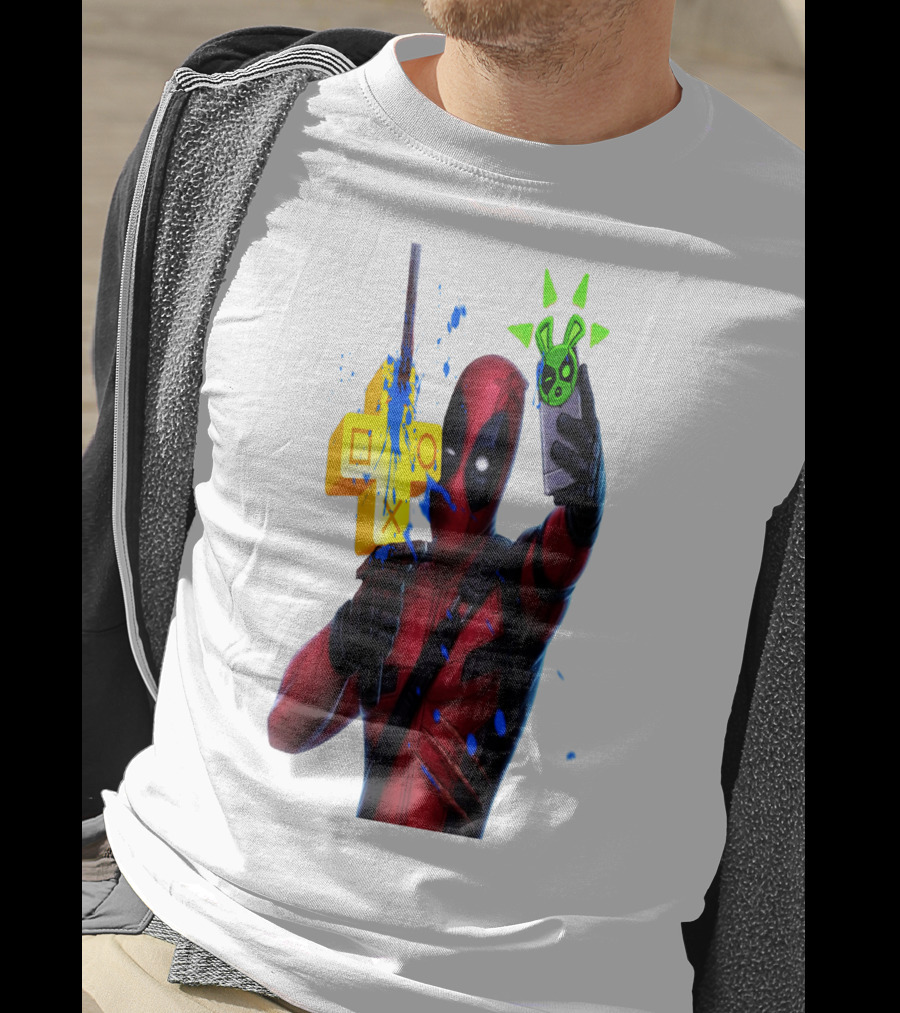 Deadpool Videogame Gamer Selfie With Iconic Controller And Green Bomb Symbols T-Shirt