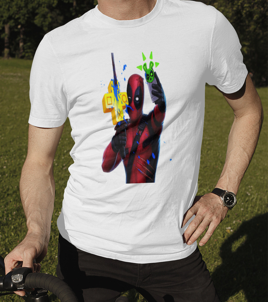 Deadpool Videogame Gamer Selfie With Iconic Controller And Green Bomb Symbols T-Shirt