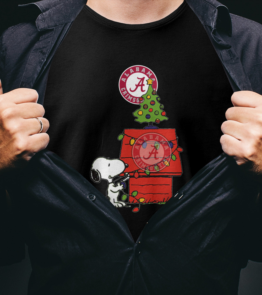 Alabama Crimson Tide Snoopy Christmas Tree T-Shirt