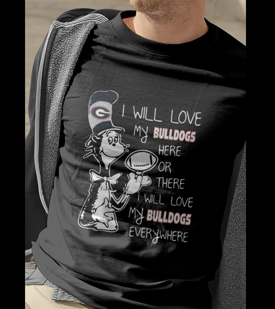 Georgia Bulldogs Football Love Everywhere Bulldog Fan Cartoon T-Shirt