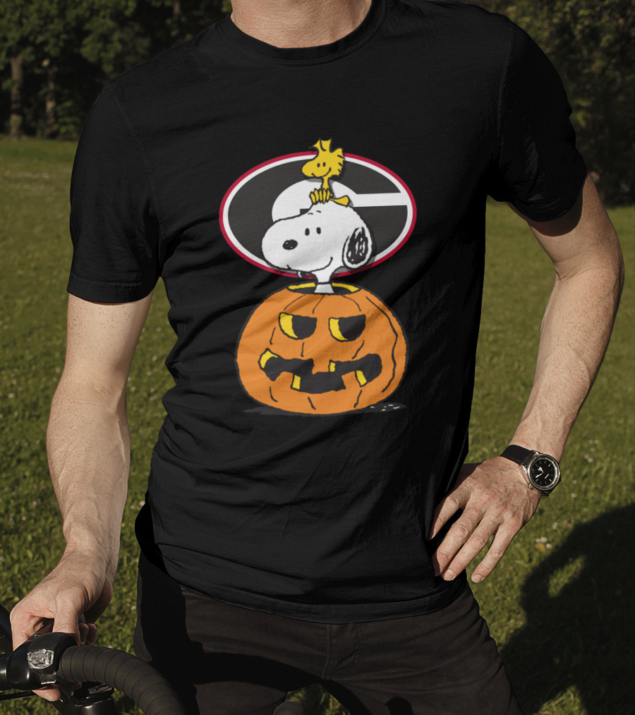 Georgia Bulldogs Football Halloween Snoopy And Woodstock T-Shirt