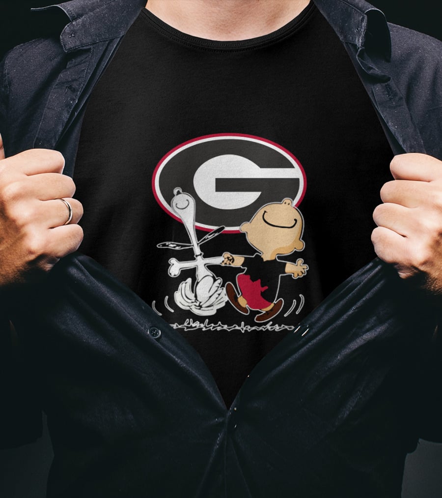 Georgia Bulldogs Football Peanuts Characters Dancing T-Shirt