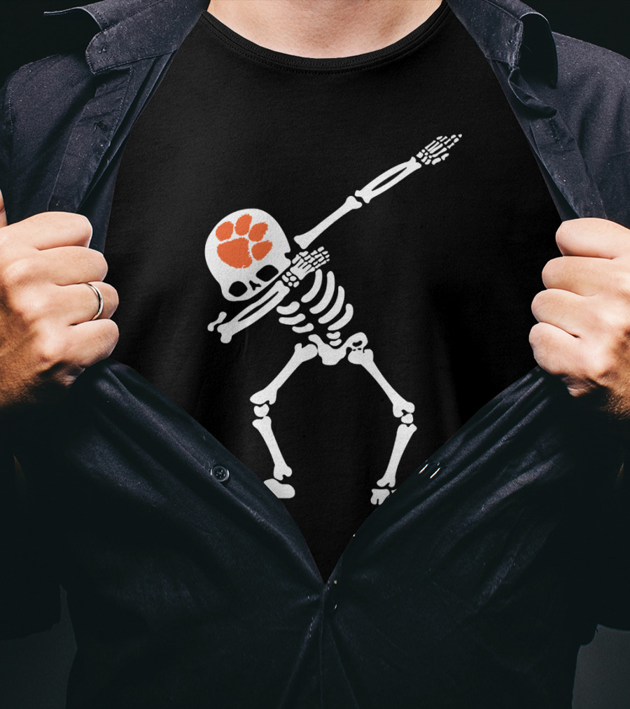 Clemson Tigers Dabbing Skeleton With Paw T-Shirt