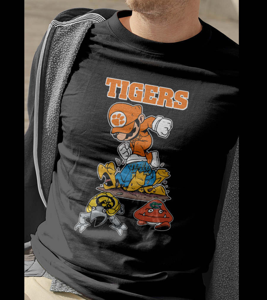 Tigers Clemson Parody Style Iconic Character Jumping Action T-Shirt