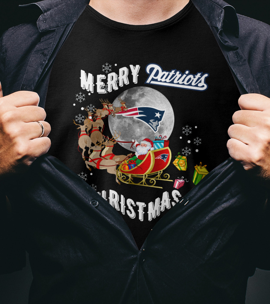 Merry Patriots Christmas New England Patriots Moon Reindeer Santa T-Shirt