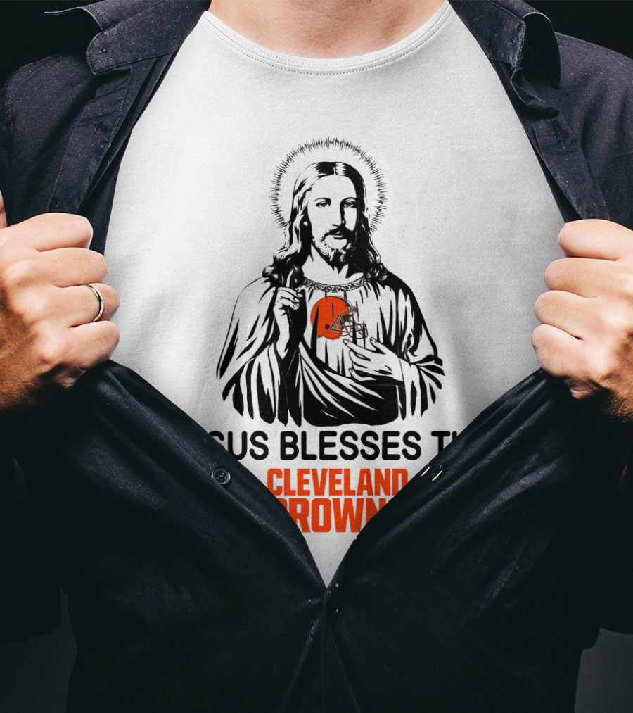 Jesus Blesses The Cleveland Browns T-Shirt