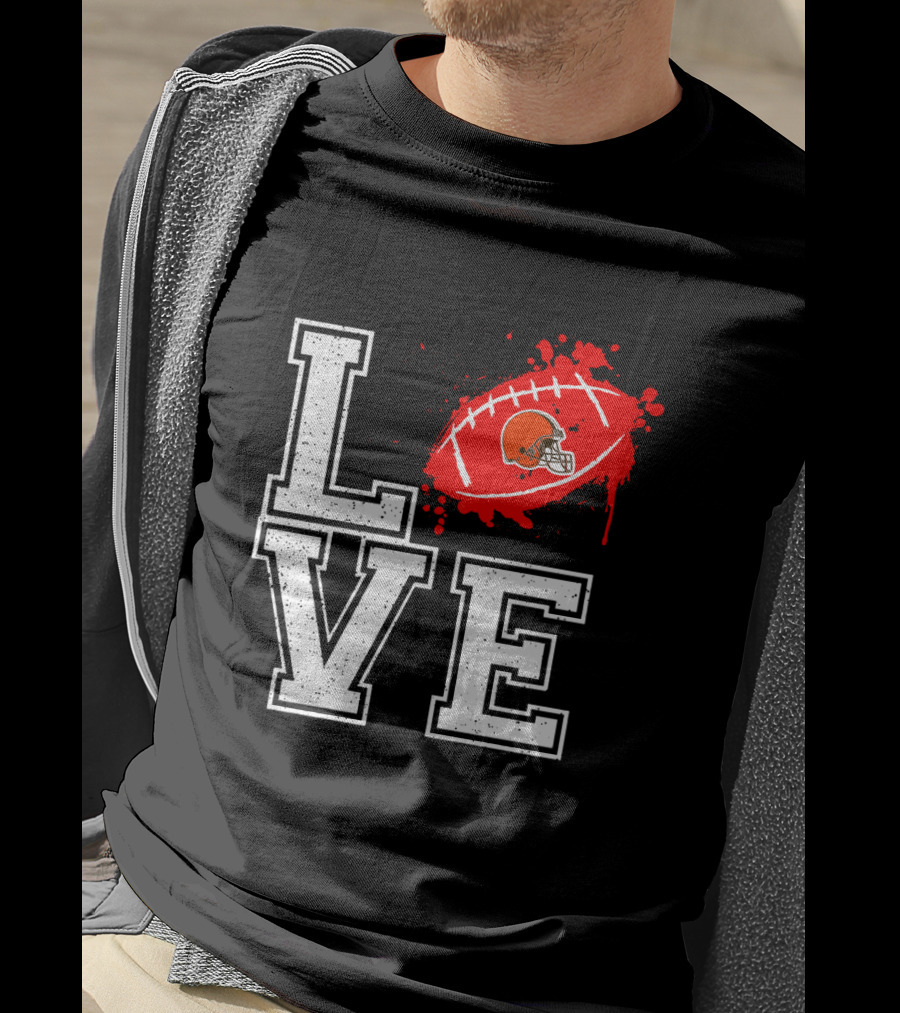 Love Cleveland Browns Football Helmet T-Shirt