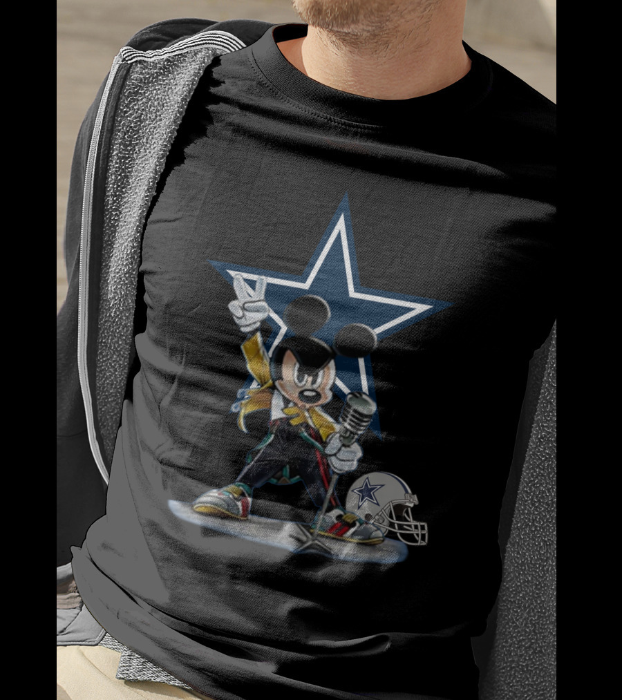 Dallas Cowboys Mickey Star Helmet Mic T-Shirt
