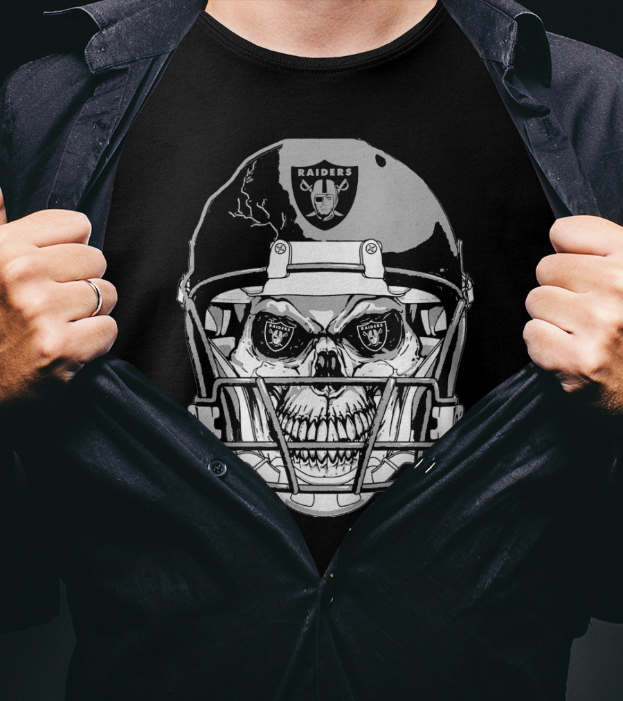 Raider Skull Helmet With Iconic Logo And Lightning Details T-Shirt