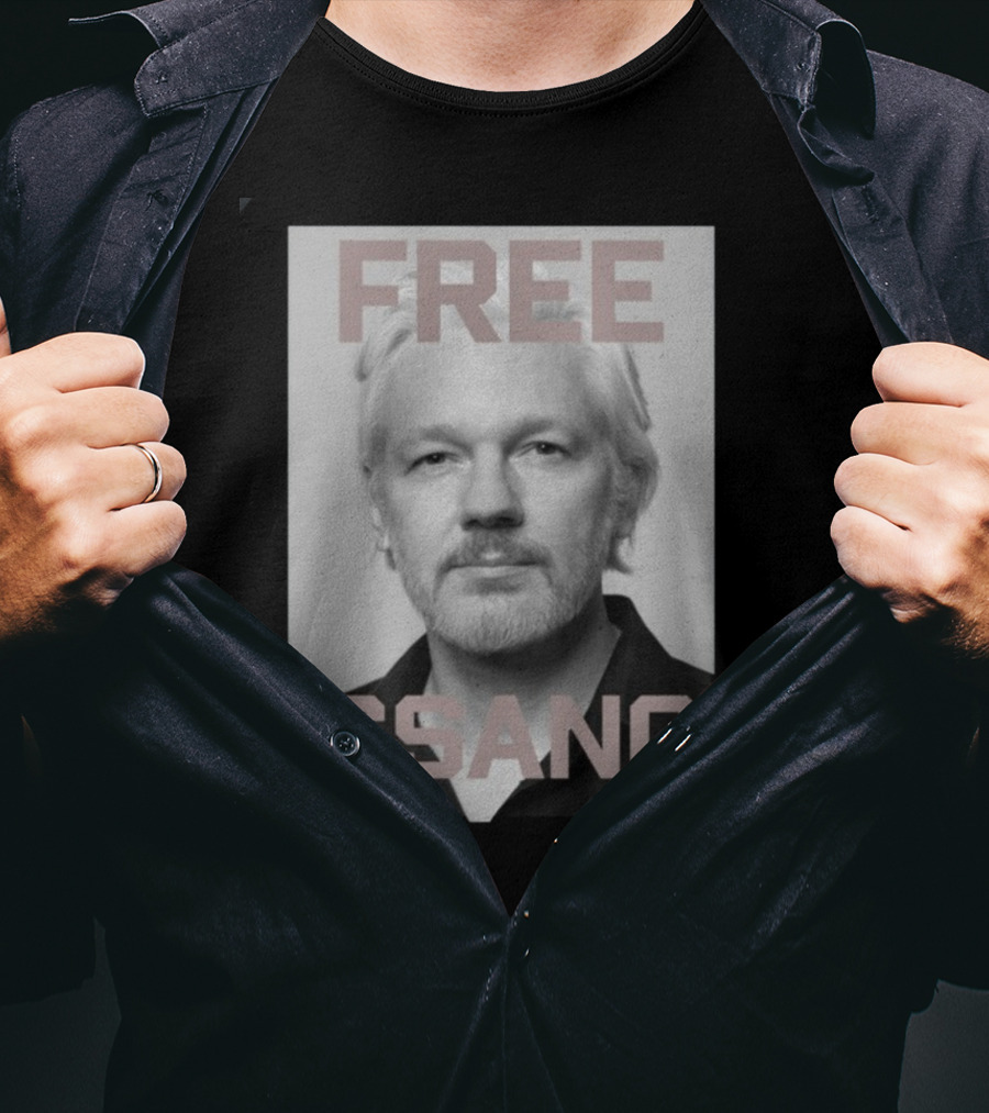 Kari Lake Wearing Free Assange T-Shirt