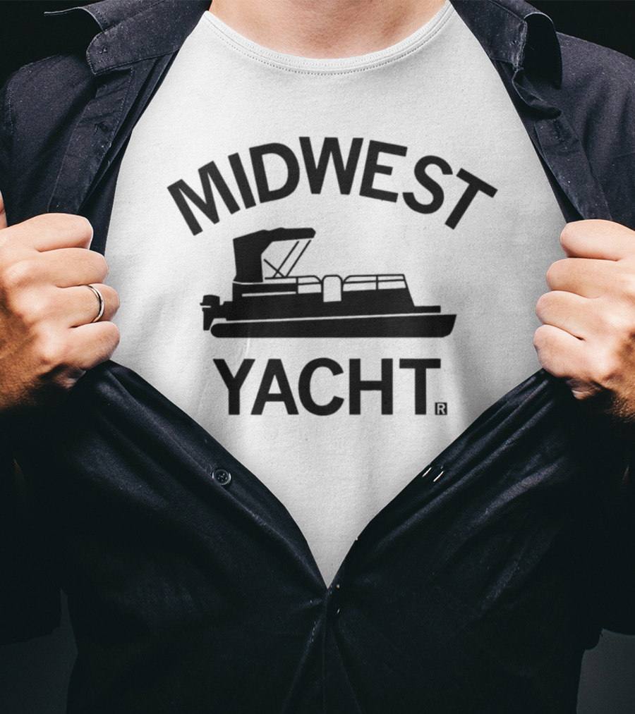 MIDWEST YACHT Pontoon Boat Raygun T-Shirt