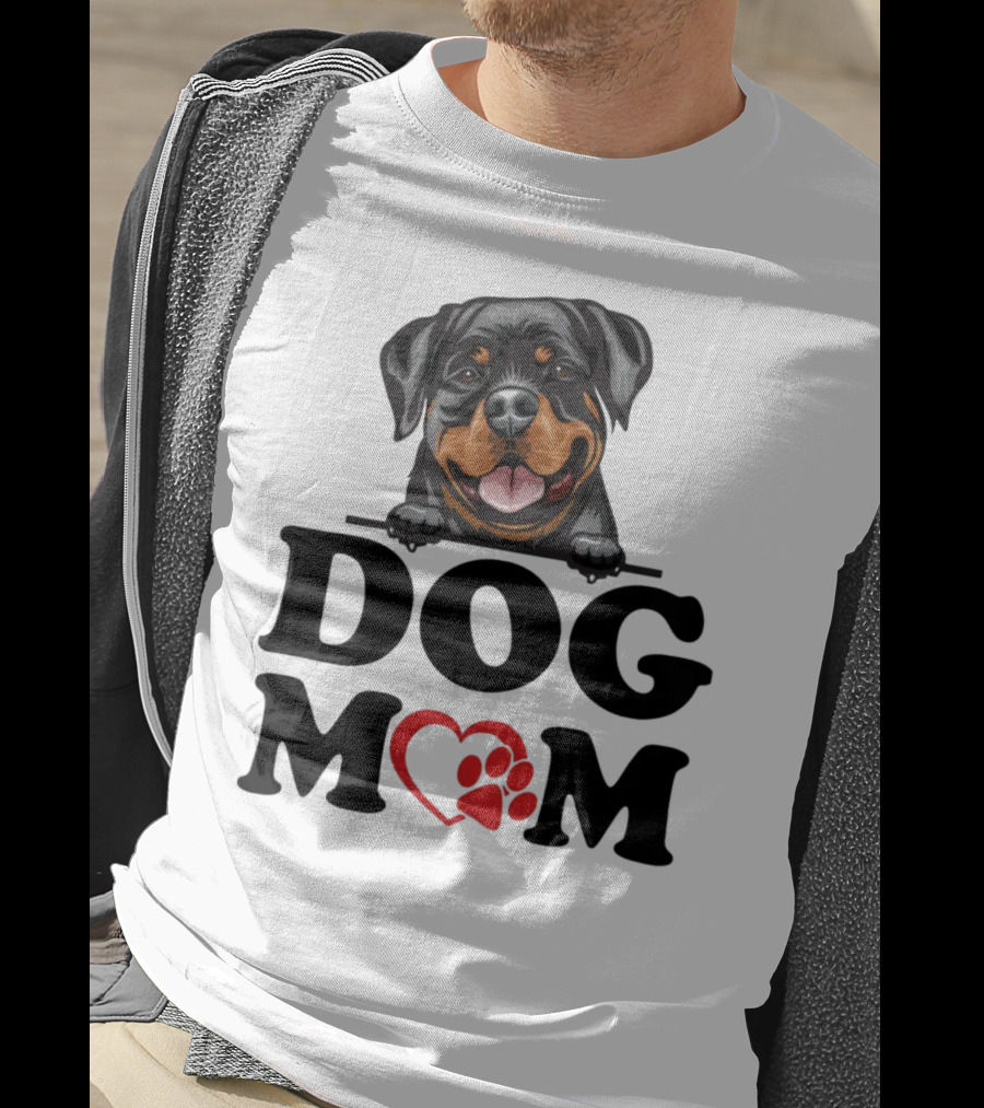 Rottweiler Dog Mom Heart Paw Design For Rottweiler Stickers Enthusiasts T-Shirt