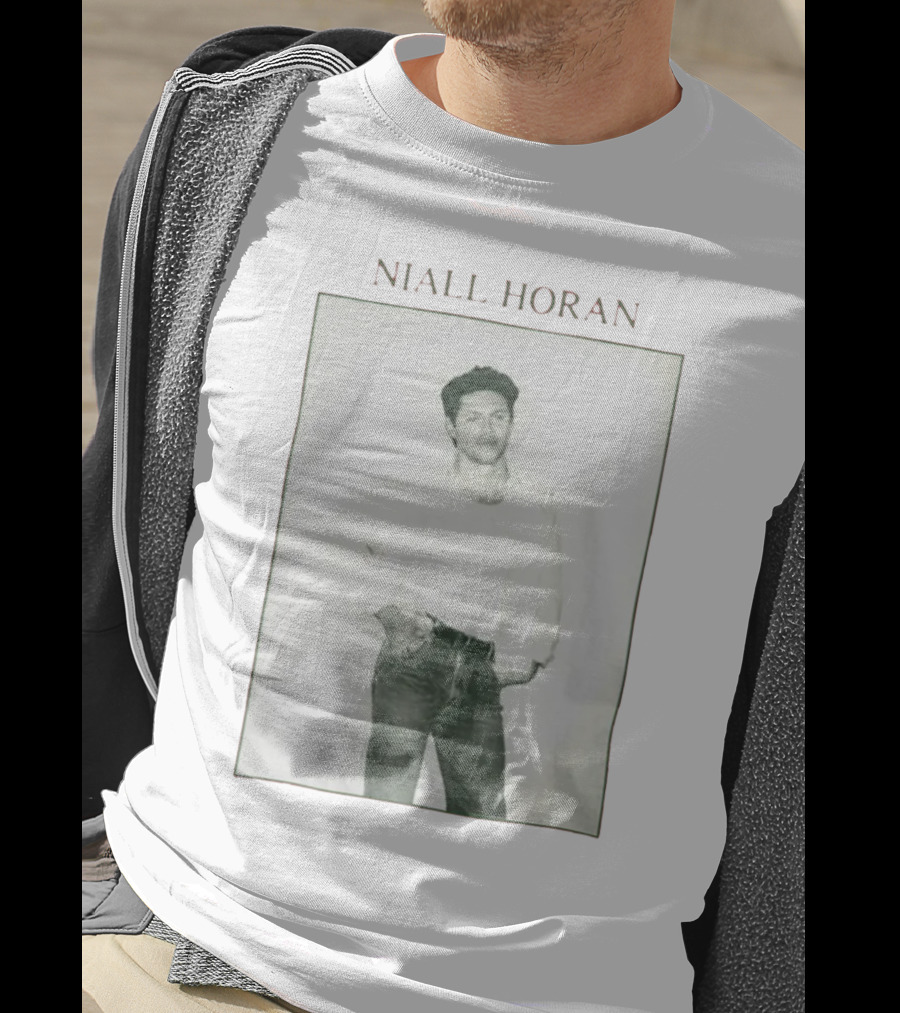 Niall Horan Black And White Vintage Style Photo T-Shirt