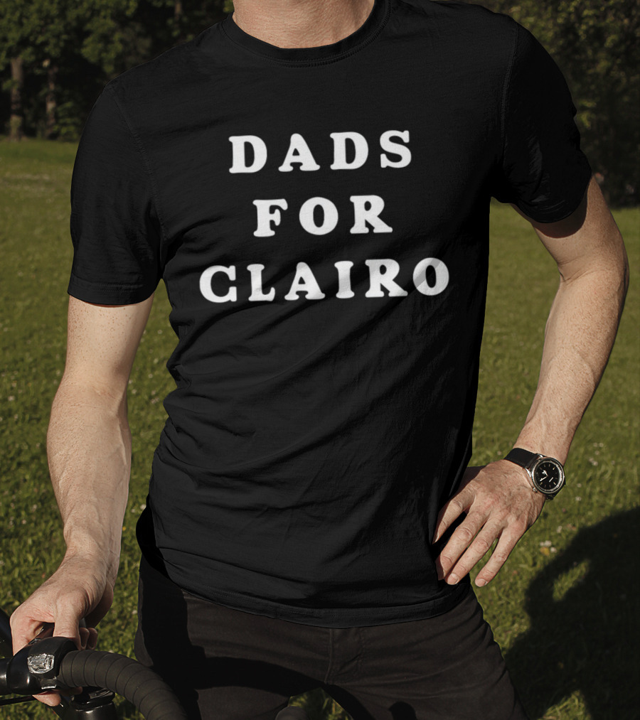 Dads Supporting Clairo Music Fan Community T-Shirt