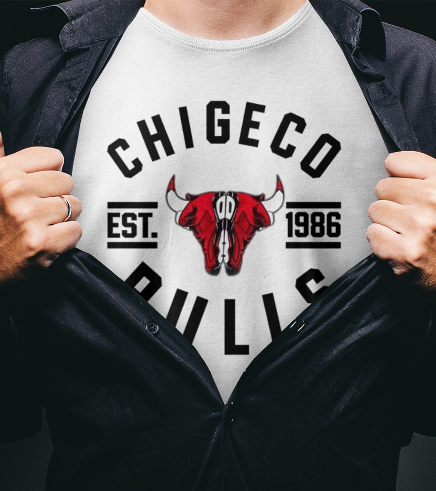 Chigeco Rulls Est 1986 Bull T-Shirt