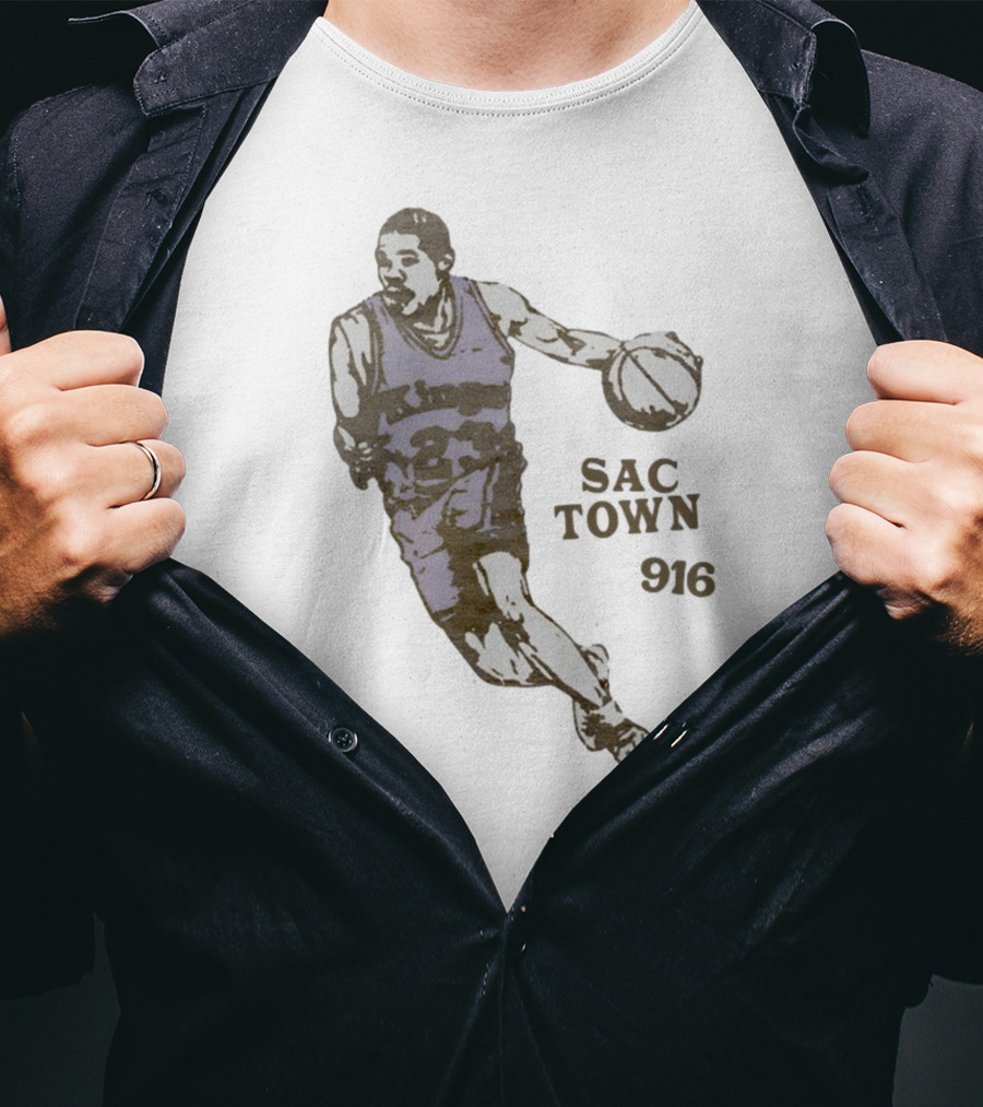 Kevin Huerter Dont Bother Me Im Ing The Kings Sac Town 916 T-Shirt