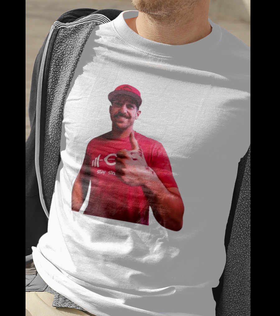 Stay Steer Thumbs Up Cincinnati Red Cap T-Shirt