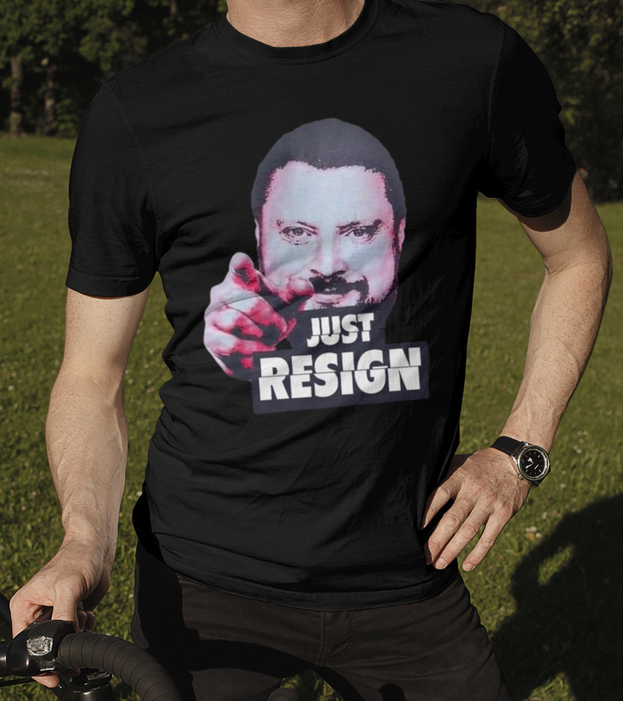Simon Williams Just Resign Pointing Meme T-Shirt