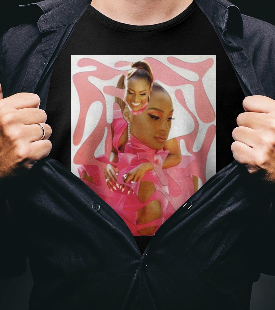 Ian Woods Issa Rae At The Barbie Fragmented Pink T-Shirt