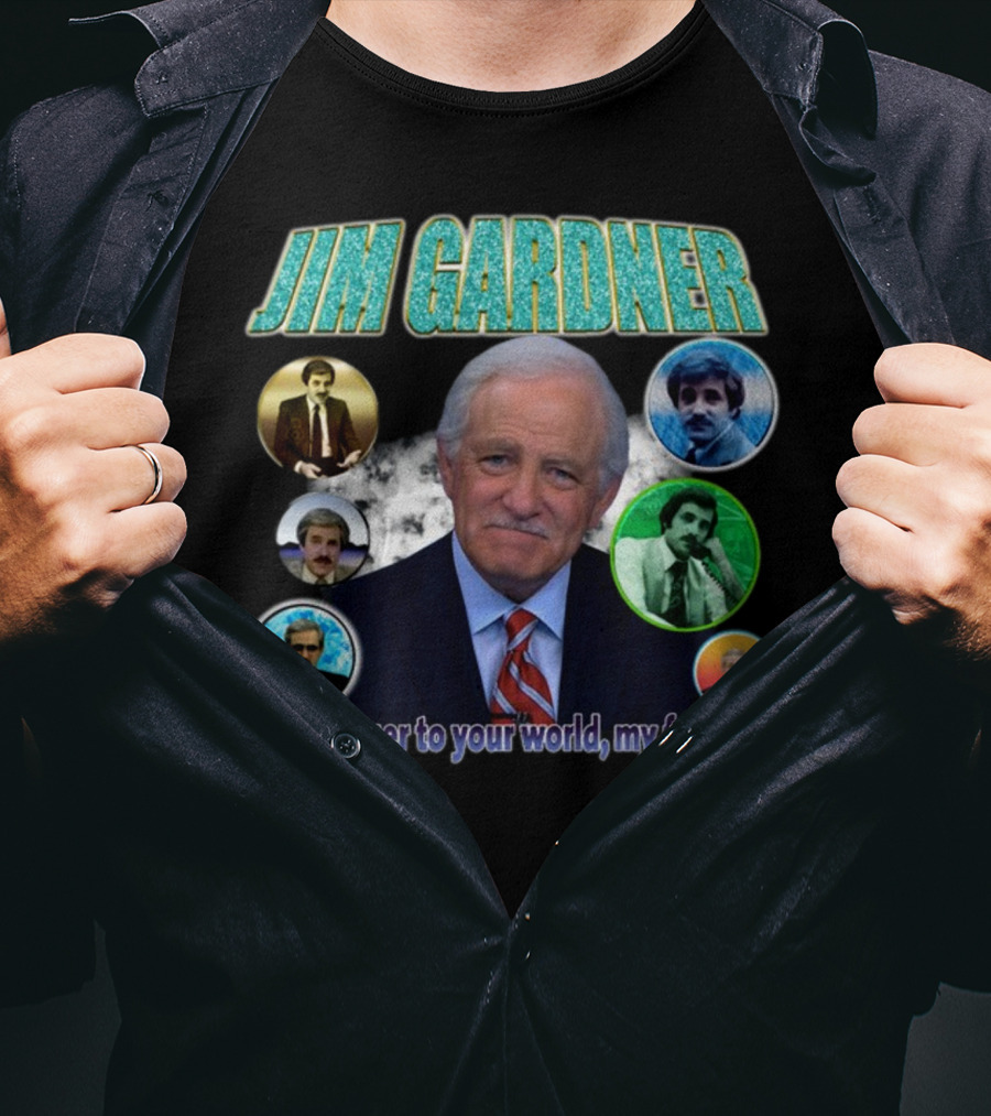 Jim Gardner Move Closer To Your World My Friend Retro Circle Montage T-Shirt