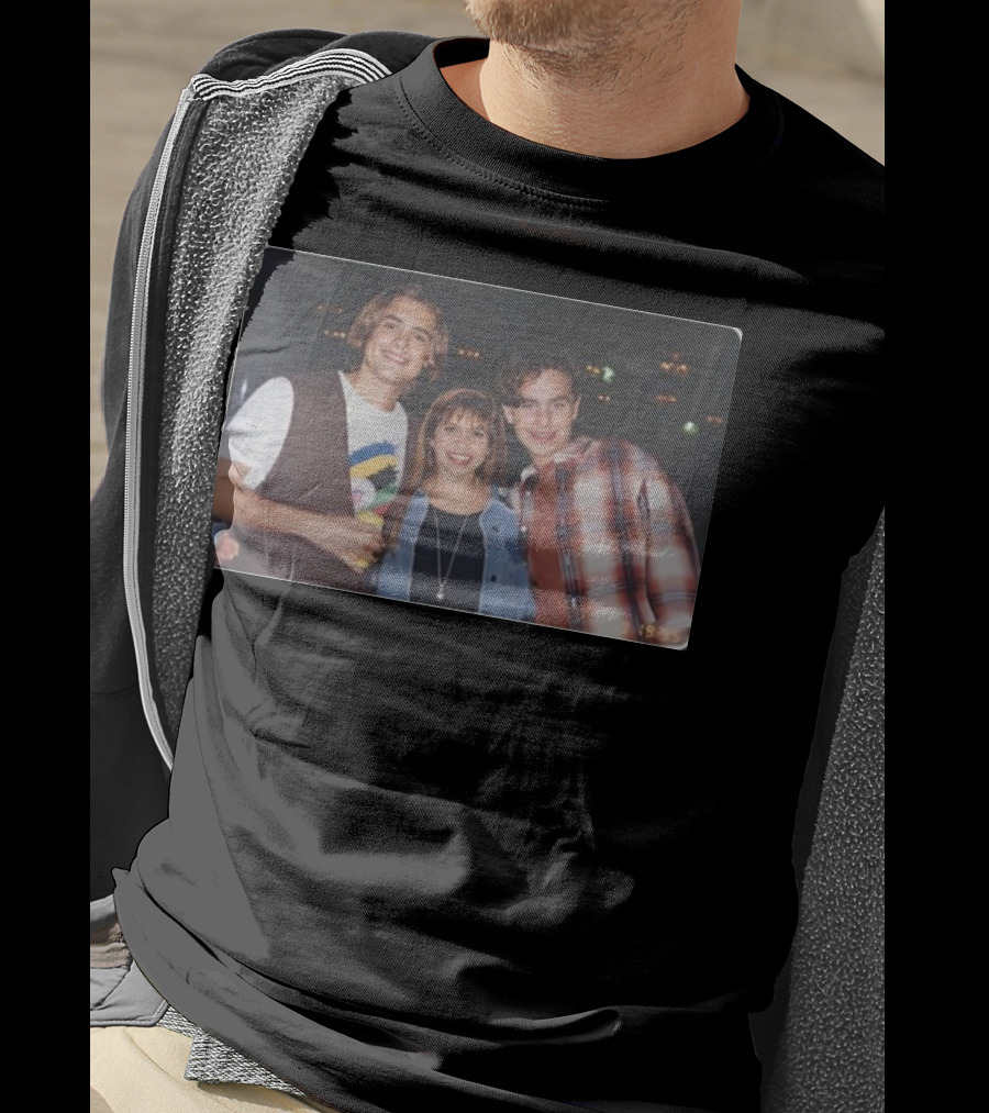Pod Meets World Trio Vintage 90s Photo T-Shirt