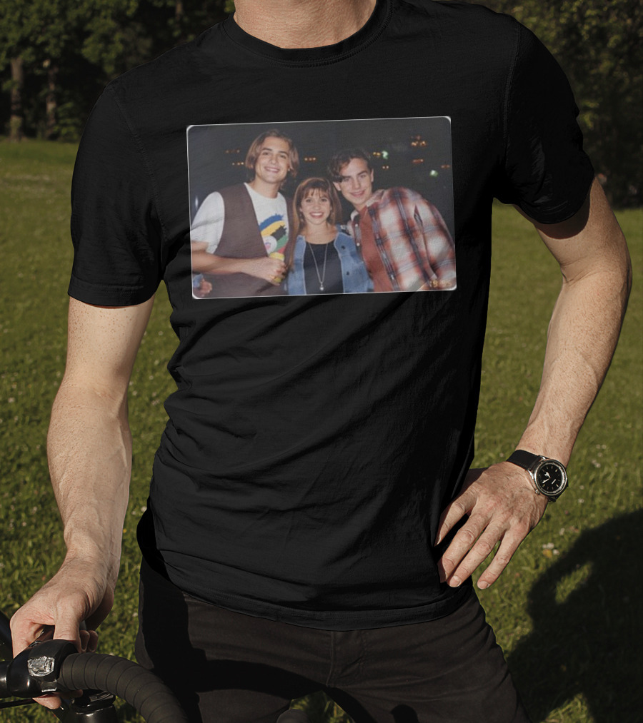 Pod Meets World Trio Vintage 90s Photo T-Shirt