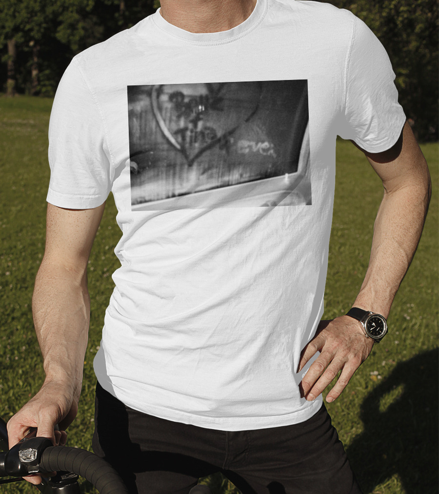 Bette Plus Tina 4Ever Heart Symbol Jennifer Beals T-Shirt