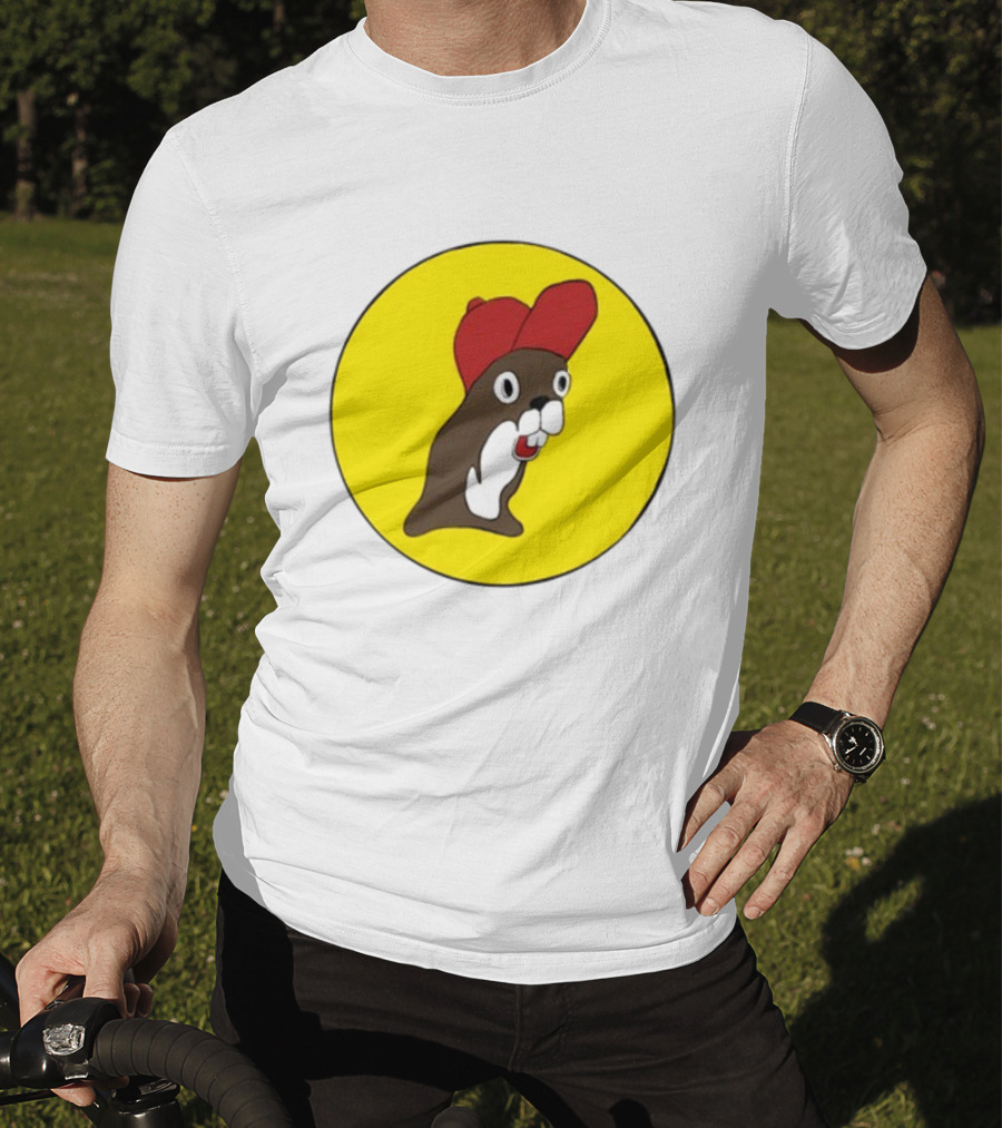 Baby Genius Beaver Red Cap Yellow Circle Buc-ee's Cup T-Shirt