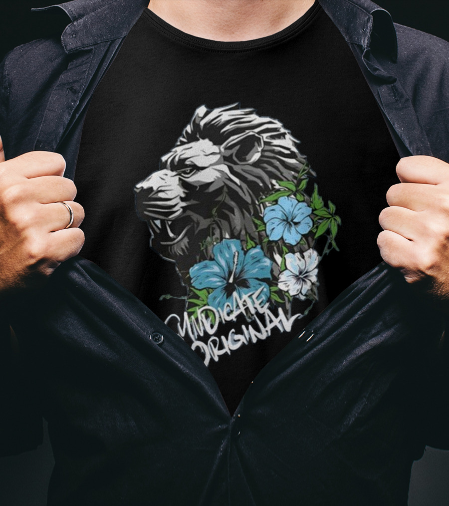 Syndicate Original Lion With Blue Flowers T-Shirt
