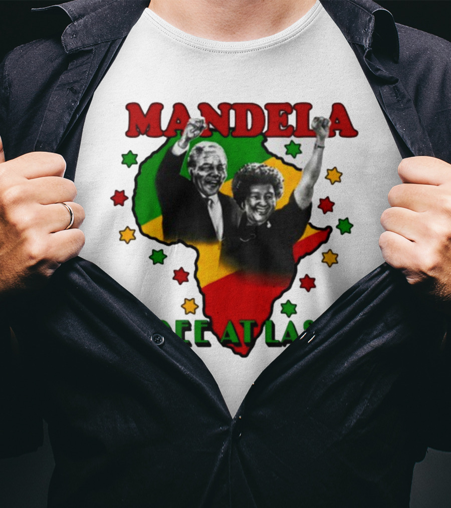 Nelson Mandela Free At Last Africa Map Red Yellow Green Stars T-Shirt