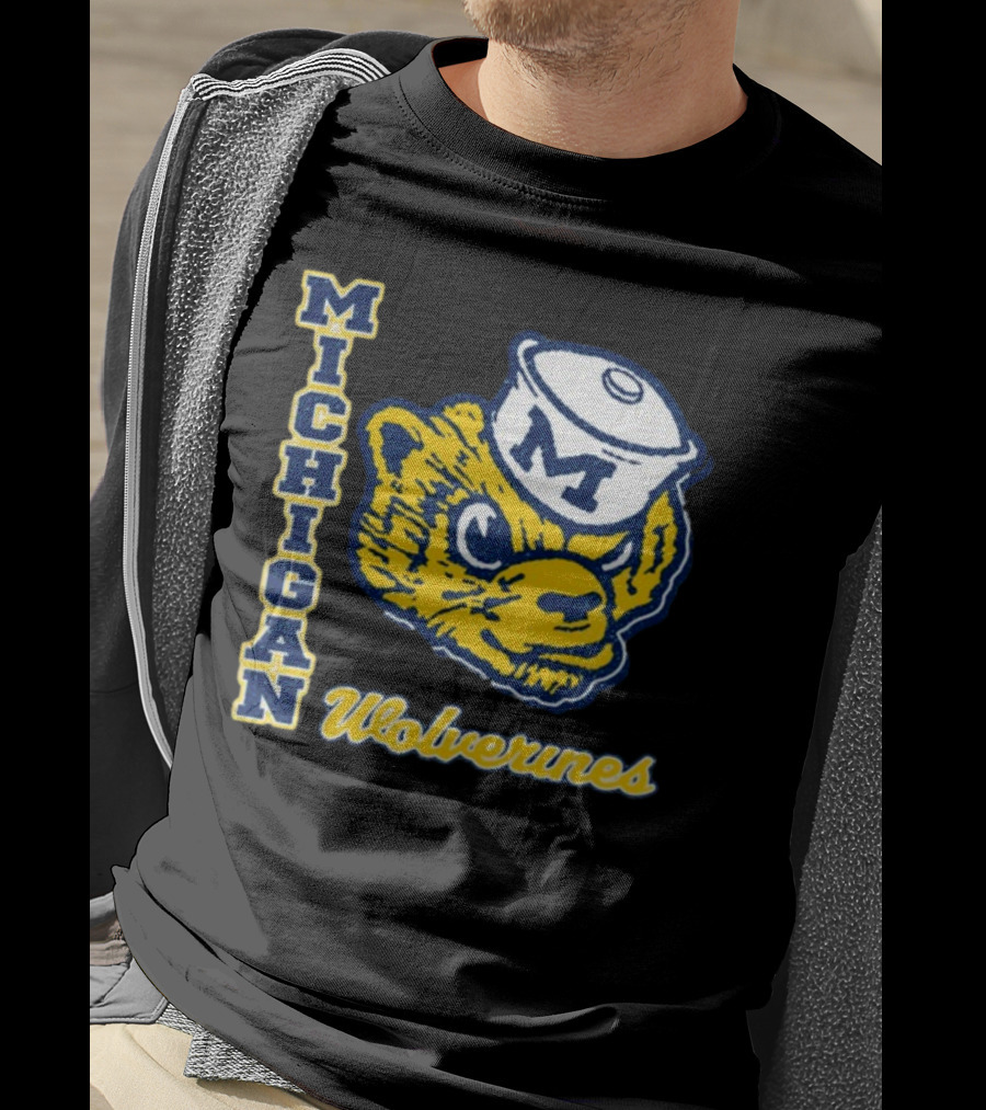 Michigan Wolverines Vintage Sailor Bear Logo '47 Phase Out Throwback Franklin T-Shirt
