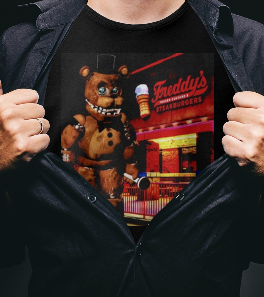 Mamonoworld Funny Bear Freddy's Frozen Custard And Steakburgers Bear T-Shirt