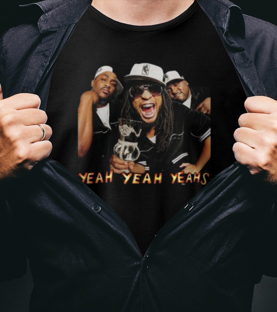 Lil Jon And The East Side Boyz Yeah Yeah Yeahs Group Photo T-Shirt