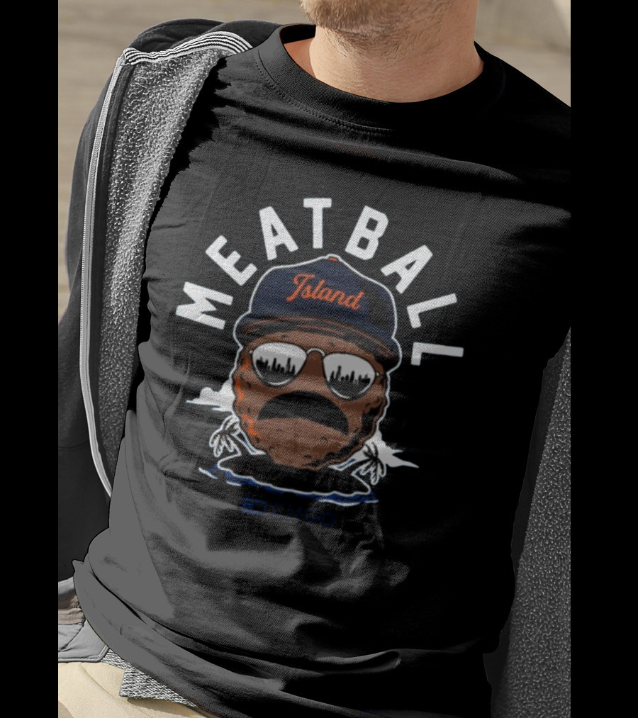 Greg Braggs Jr Meatball Island CHGO Sunglasses Reflection T-Shirt
