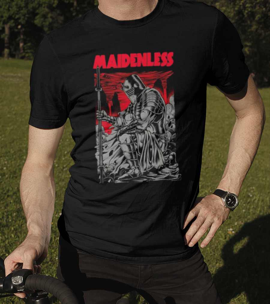 Maidenless Raskol Knight Dark Fantasy Art Comic T-Shirt