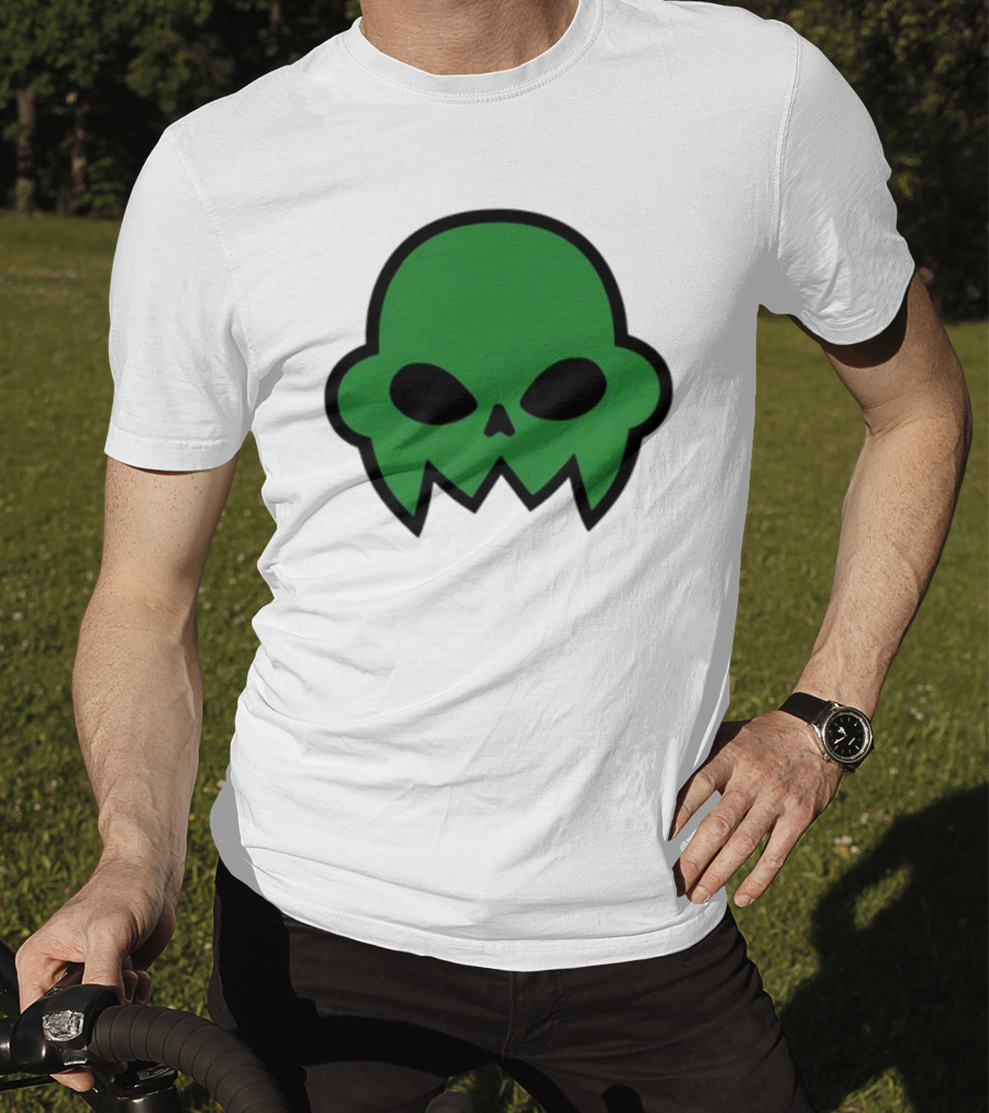 Jake's Green Skull Iconic Halloween Shadow T-Shirt