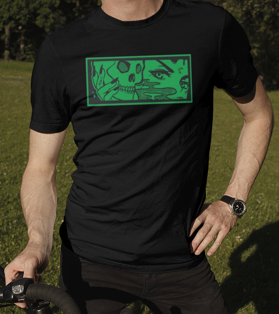 Max Smoking Skull Art Green T-Shirt